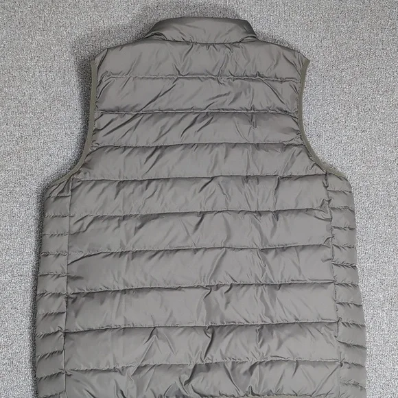 Lands End Classic Down Fill Puffer Vest Size Large In Olive Green - Picture 4 of 8